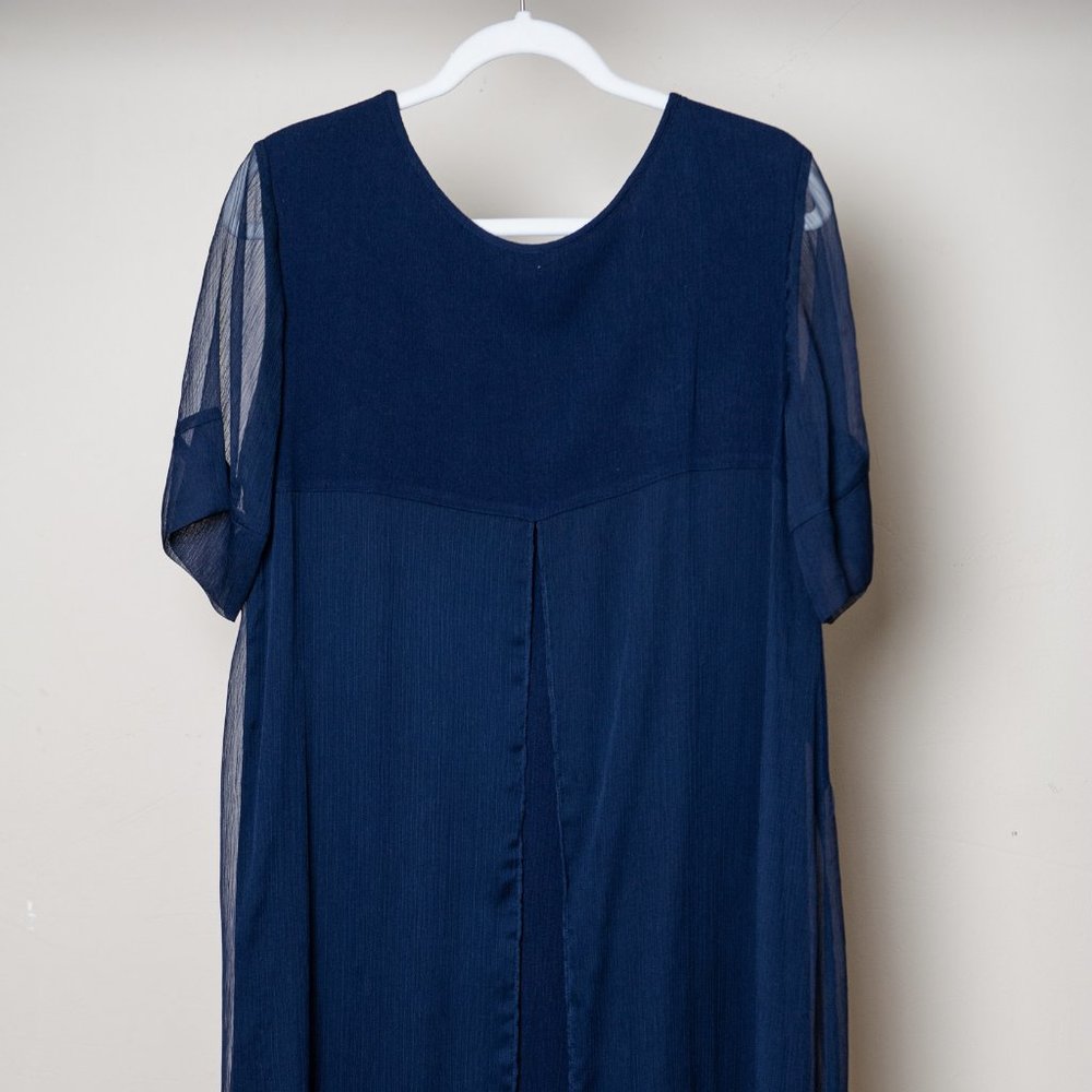Navy Blue Short Sleeve Shift Style Dress